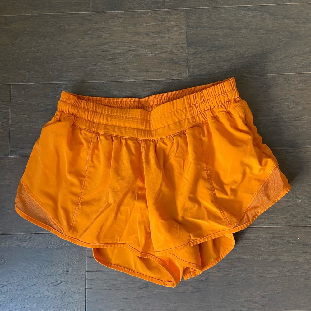 Lululemon hotty hot shorts 2.5 inches in orange